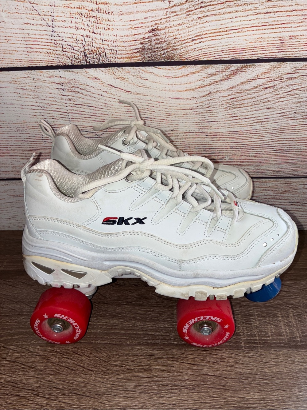Sketcher SKX White Roller Skate Sneakers with Red Wheels Size 9